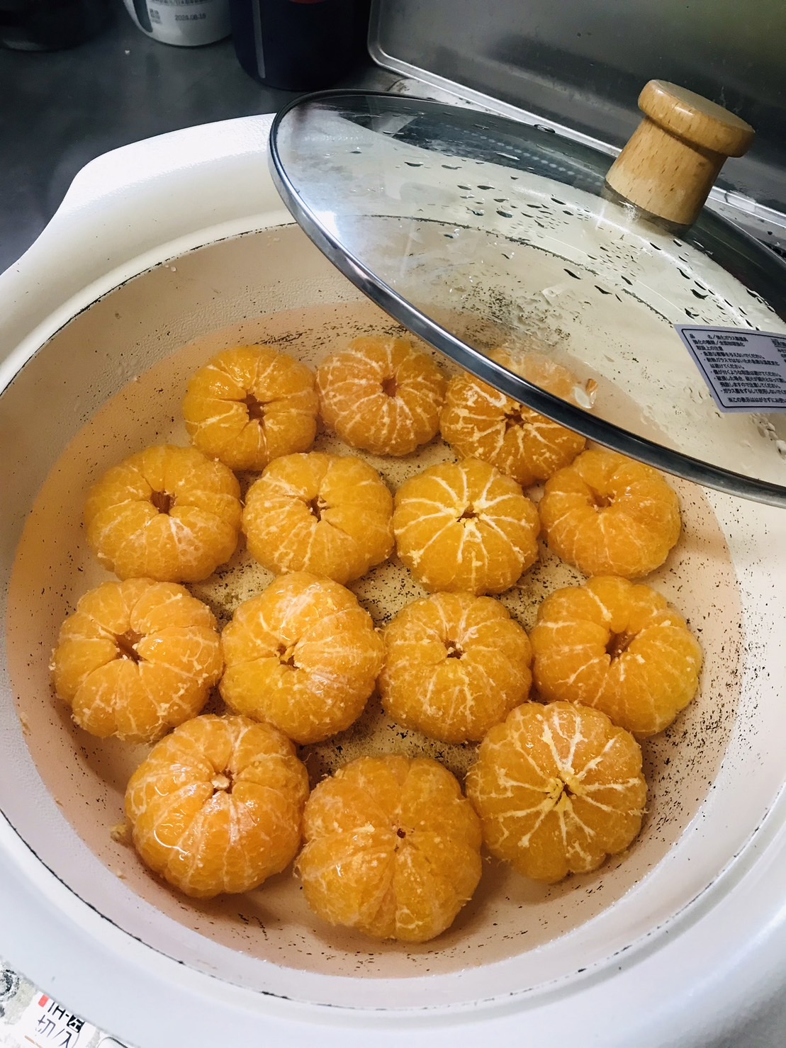 冬の日の大量ミカン、コンポートに<br>